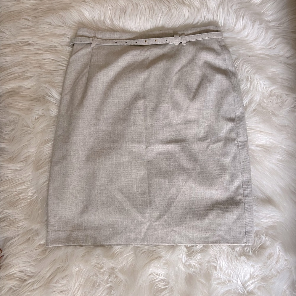 H&M Tan professional skirt size 6